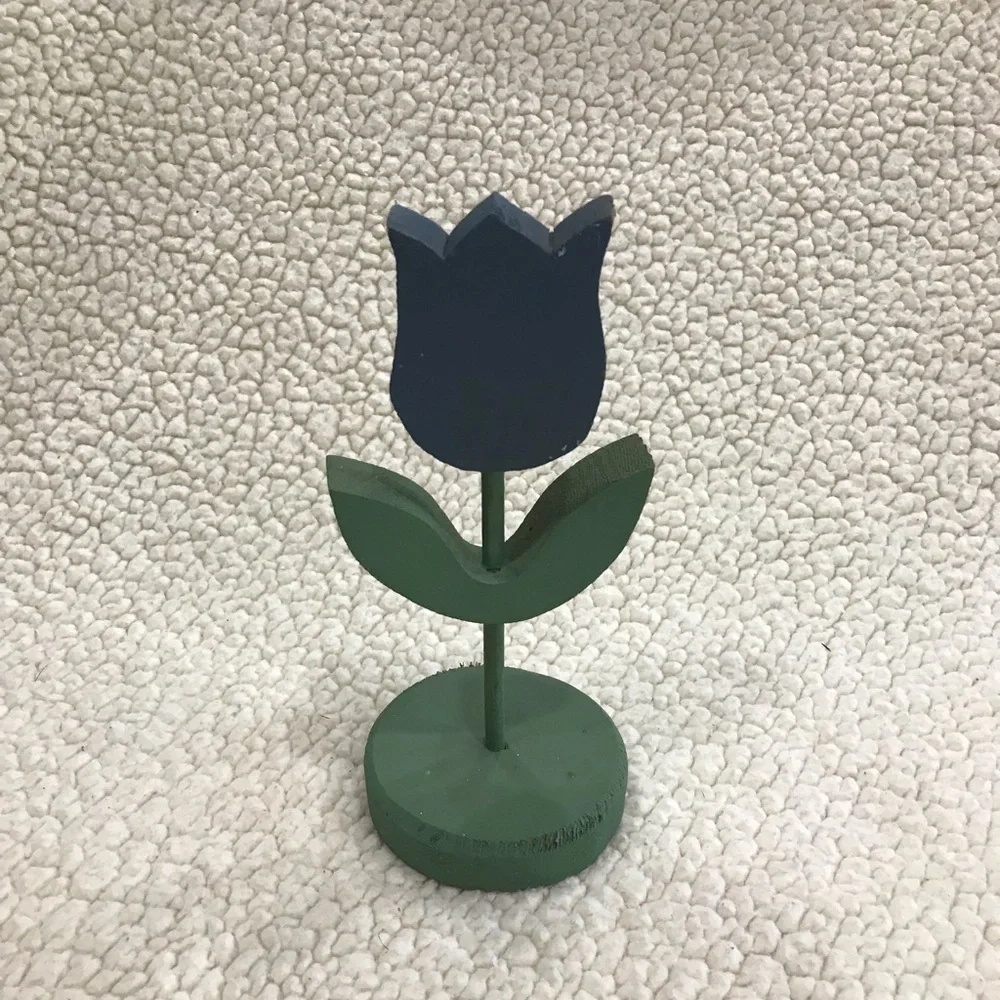 Wood Flower Blue & Green Floral Tabletop Decor
8” H x 3.5” W x 3.25
Can Repaint - Picture 3 of 13